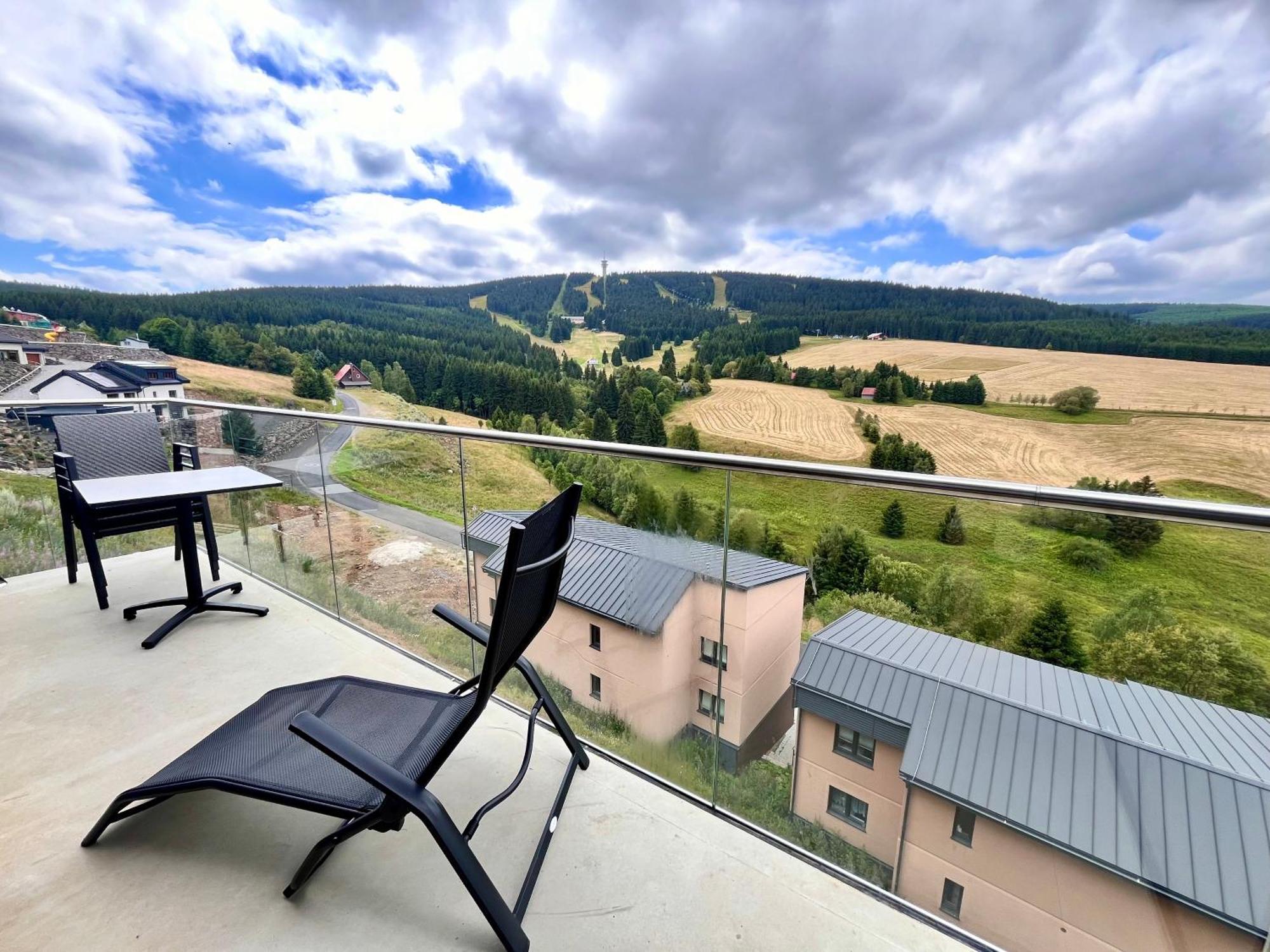 Apartmany Vista Klinovec Loučná pod Klínovcem Esterno foto