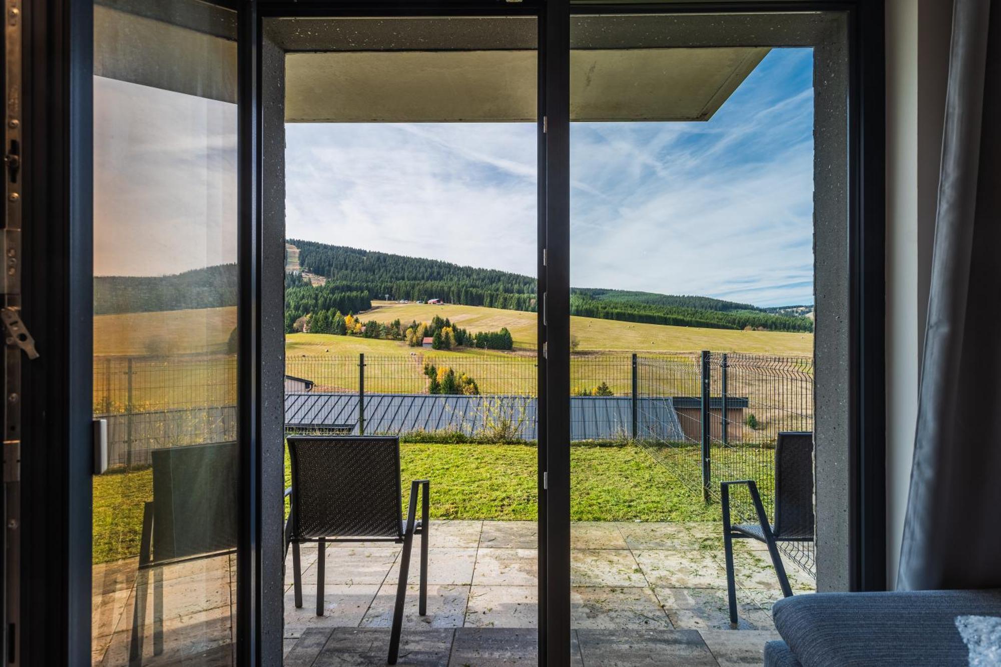Apartmany Vista Klinovec Loučná pod Klínovcem Esterno foto