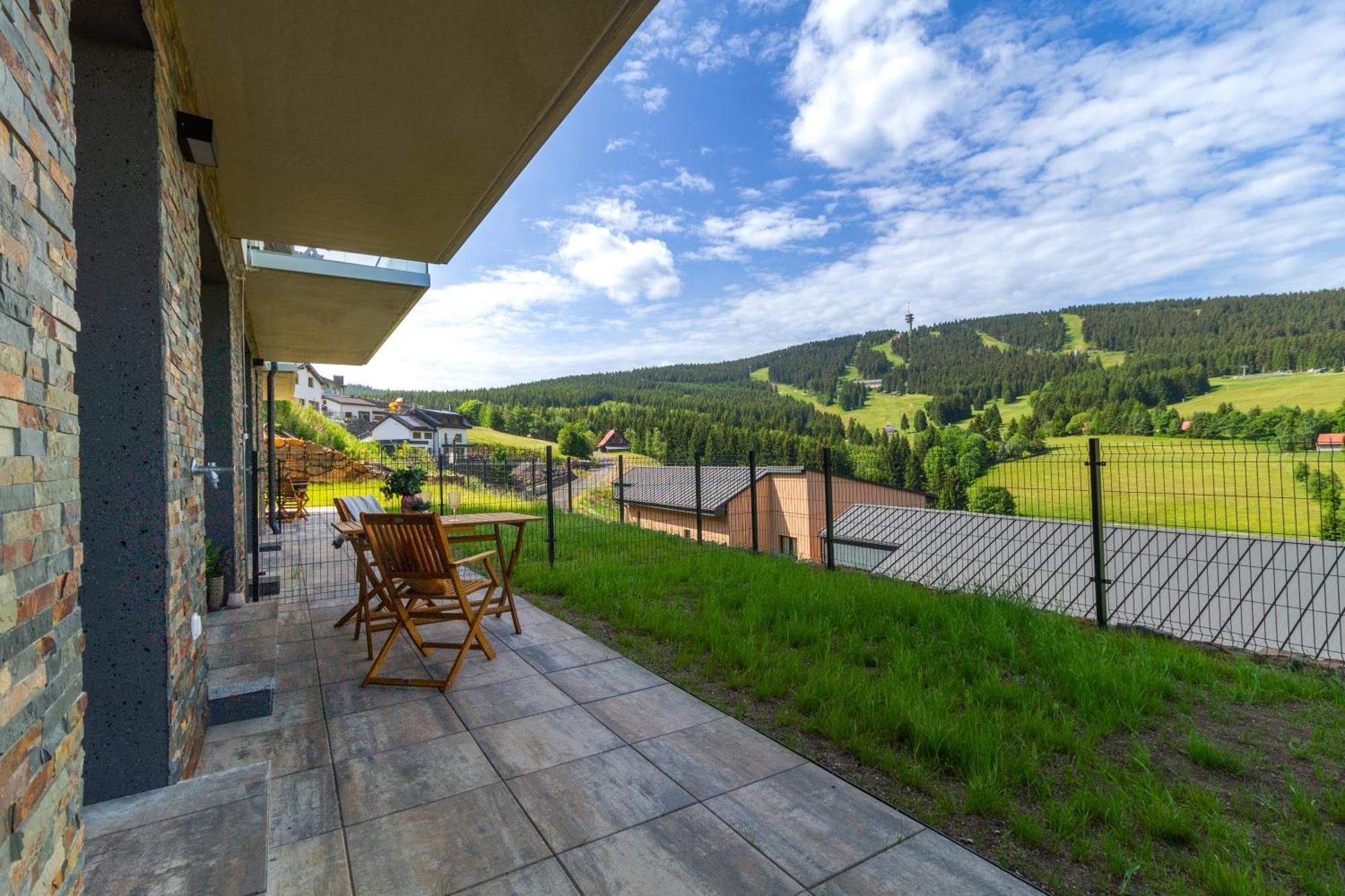 Apartmany Vista Klinovec Loučná pod Klínovcem Esterno foto