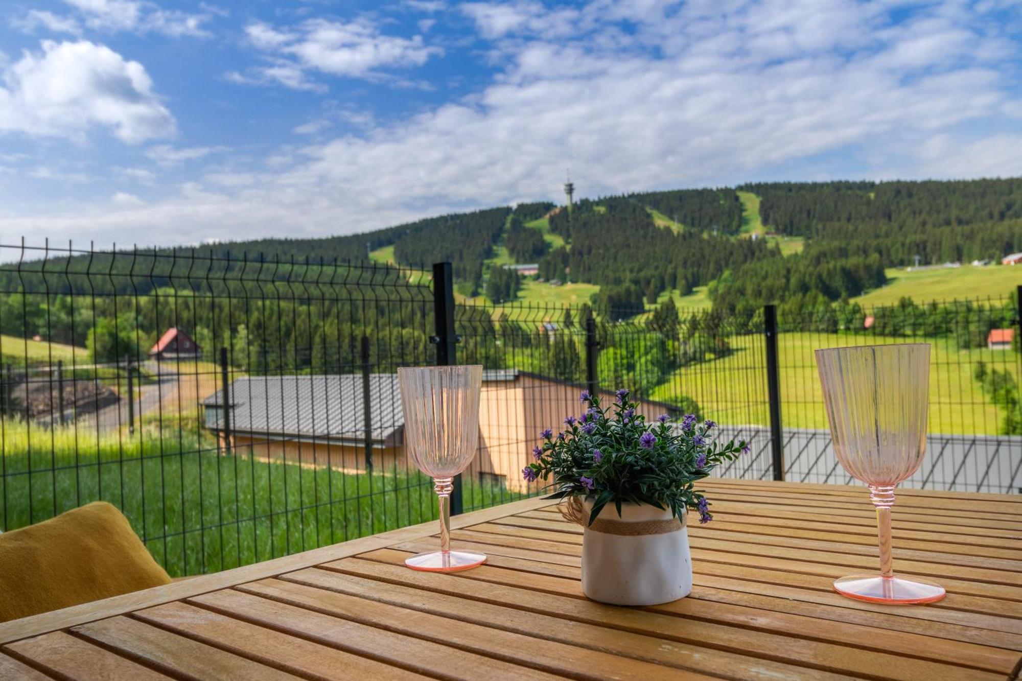 Apartmany Vista Klinovec Loučná pod Klínovcem Esterno foto