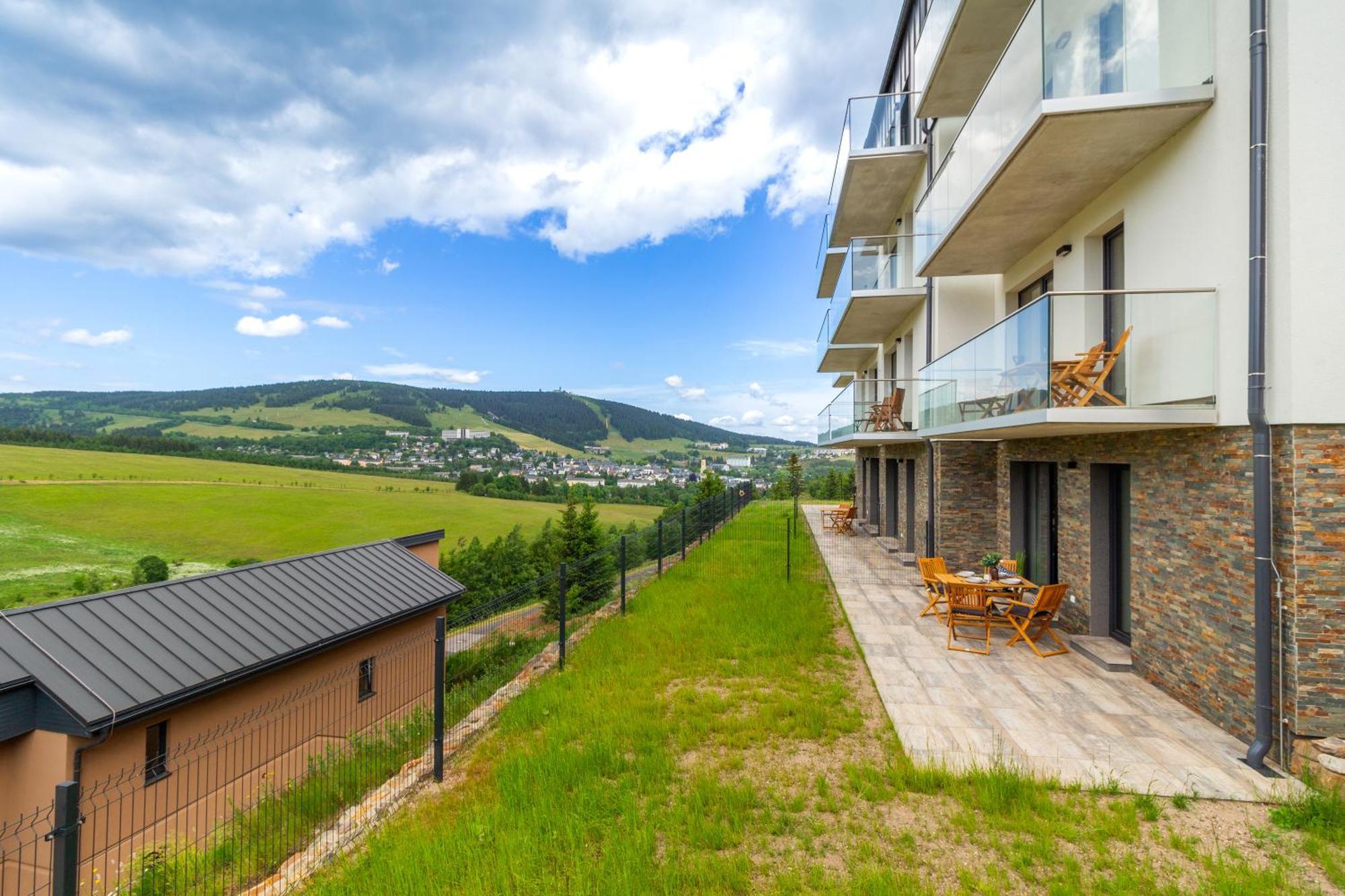 Apartmany Vista Klinovec Loučná pod Klínovcem Esterno foto